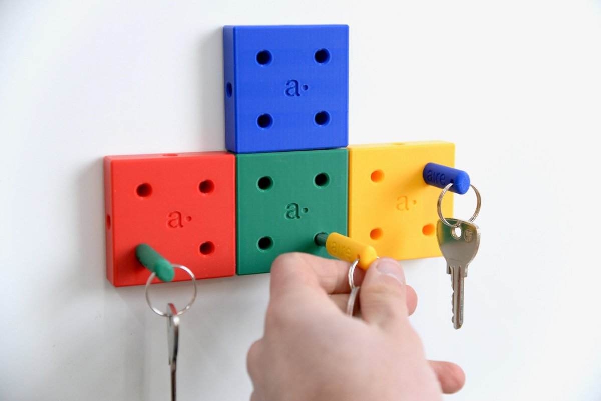 Bunter Wand-Schlüsselhalter – Schlüsselaufbewahrung für Pegboard – Aire