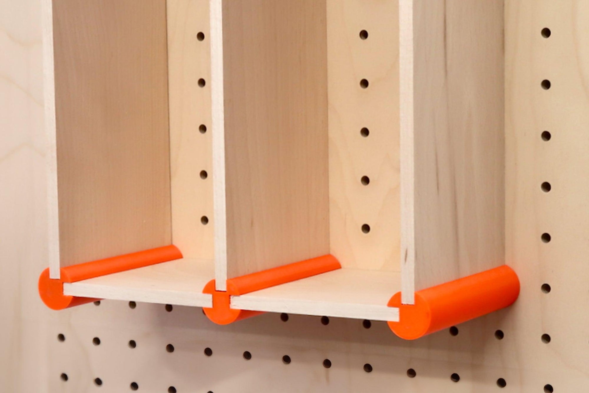 XL Storage Kit: Storage lockers for large items