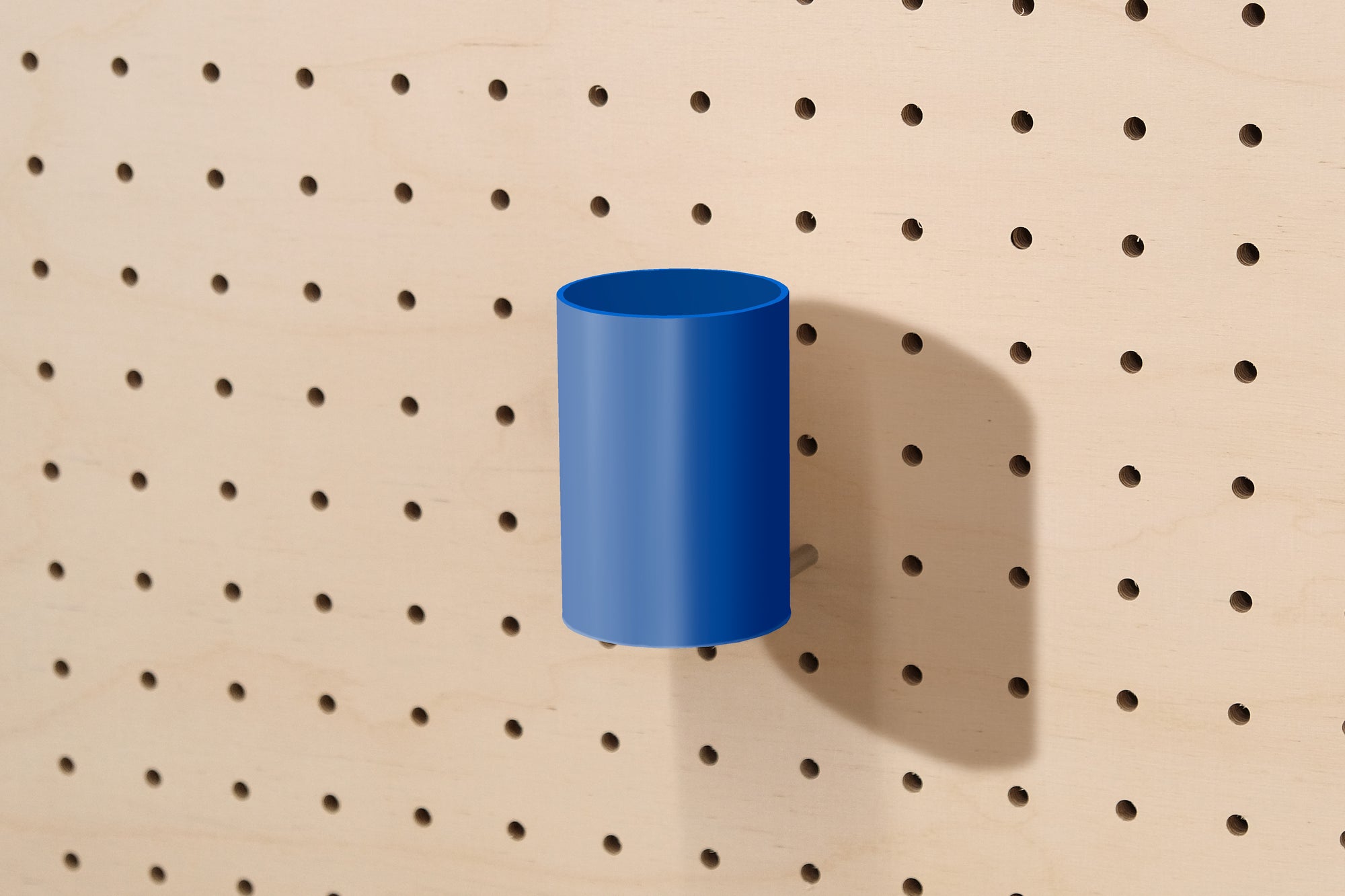 Schwebender Stifthalter für Stecktafel – minimalistisches Design
