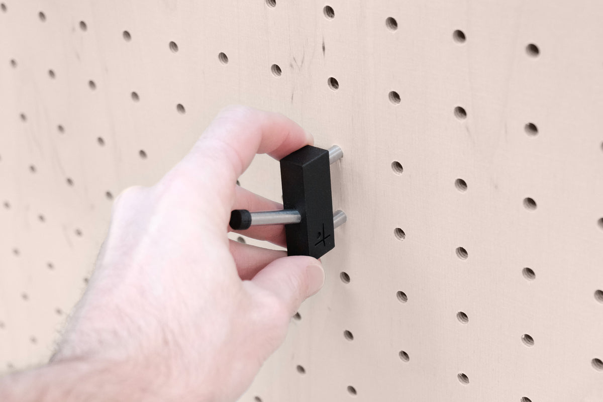 Multifunktionshaken für Pegboard – robuster Lochwand-Haken