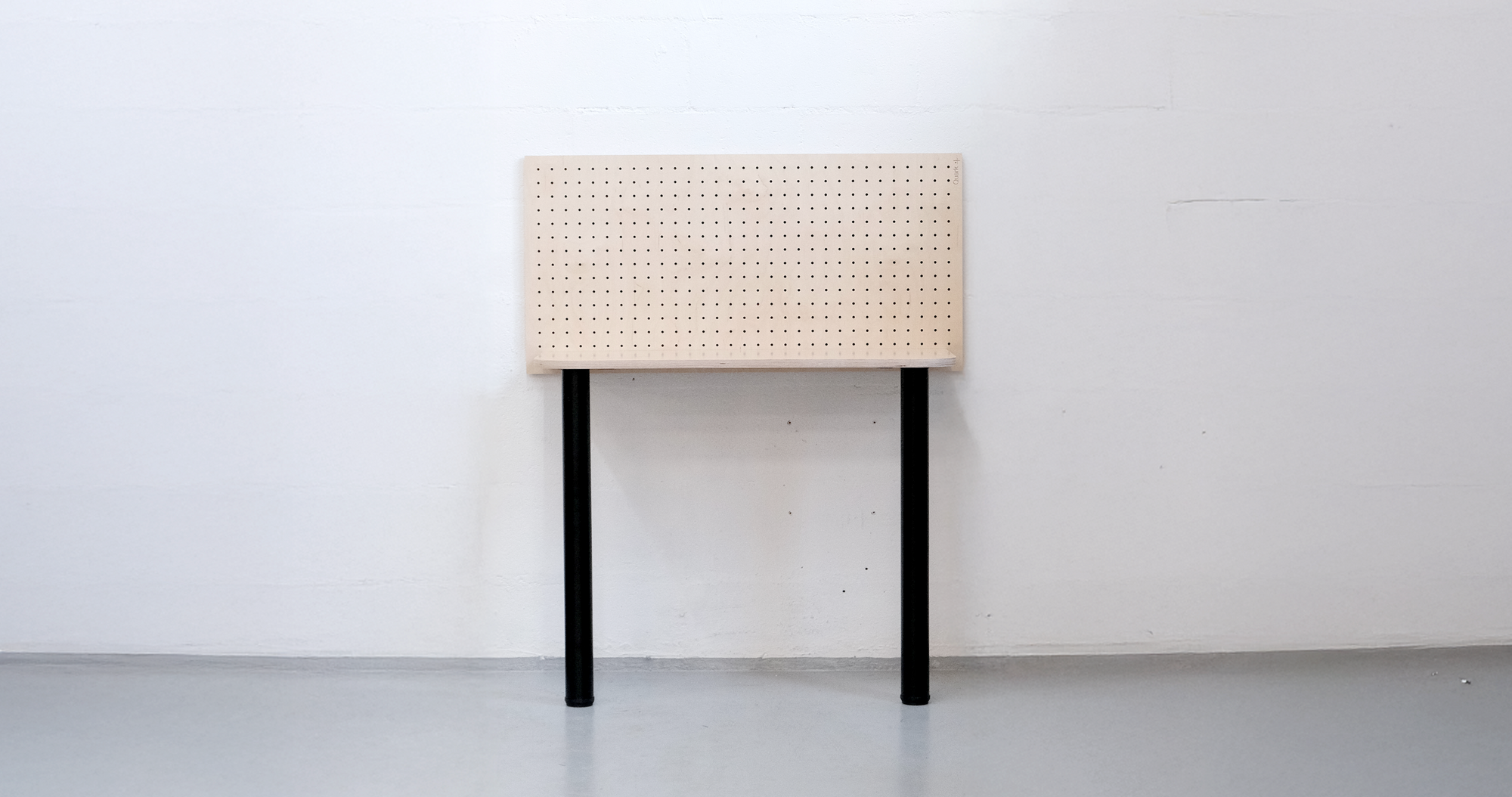Side desk