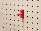 Crochet mural multi-usages pour pegboard – patère panneau perforé