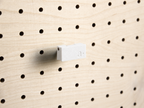 Magnetische Fotoklammer für Pegboard – Kartenclip für die Lochwand