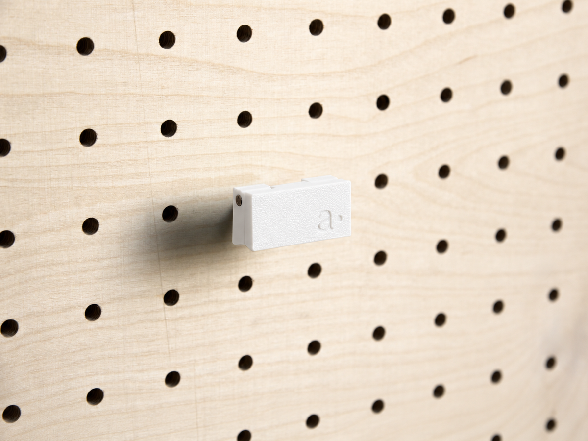 Magnetische Fotoklammer für Pegboard – Kartenclip für die Lochwand