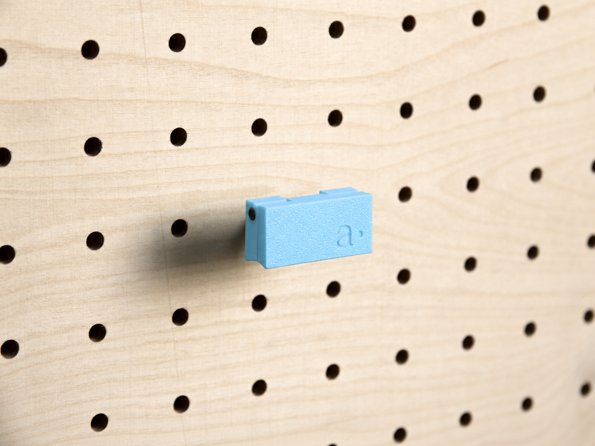 Magnetische Fotoklammer für Pegboard – Kartenclip für die Lochwand