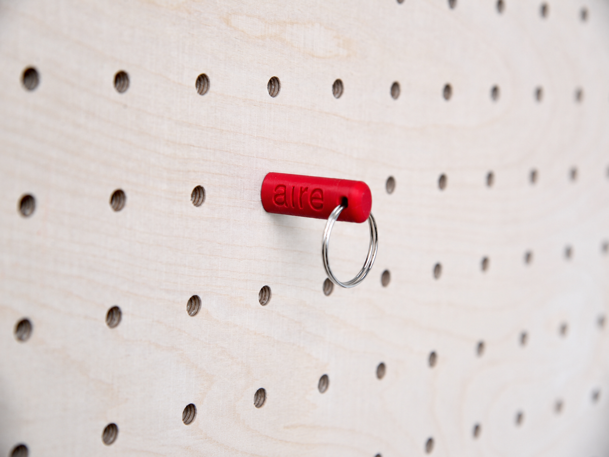 Porte-clés à anneau pour pegboard – Rouge