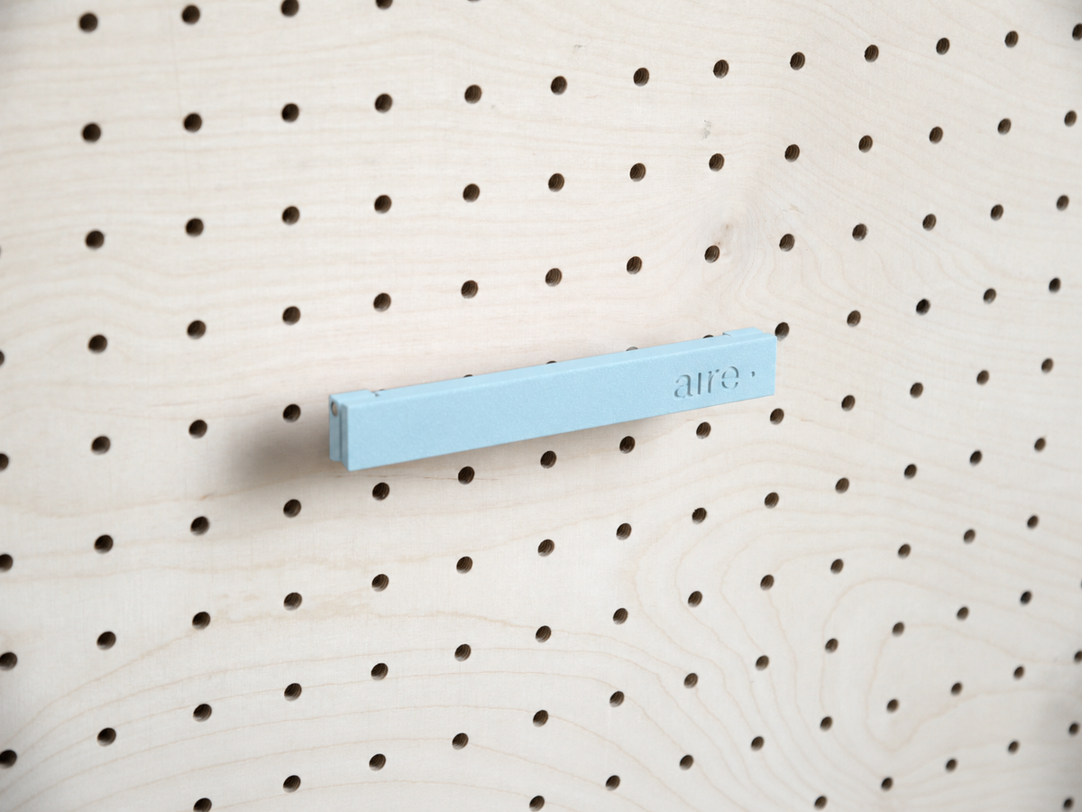 Magnetische Fotoklammer für Pegboard – Kartenclip für die Lochwand