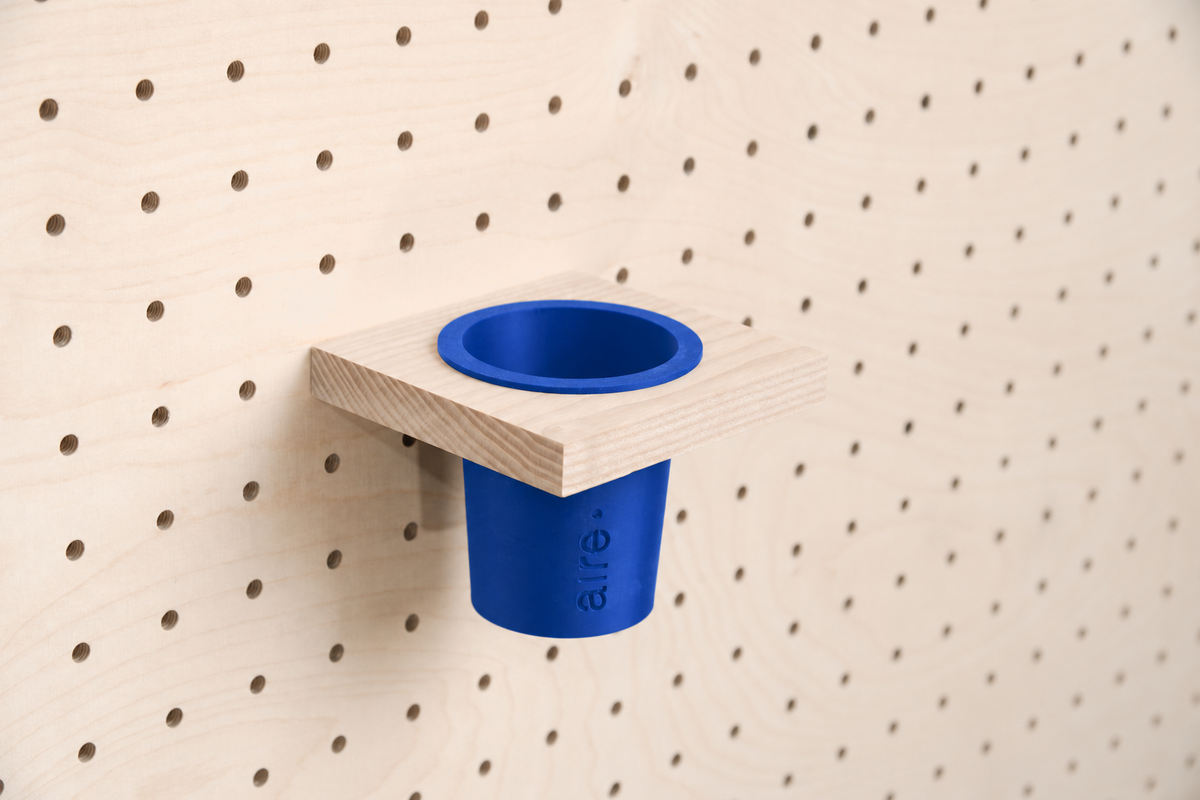 Pot à crayons suspendu pour pegboard – Simple / Bleu