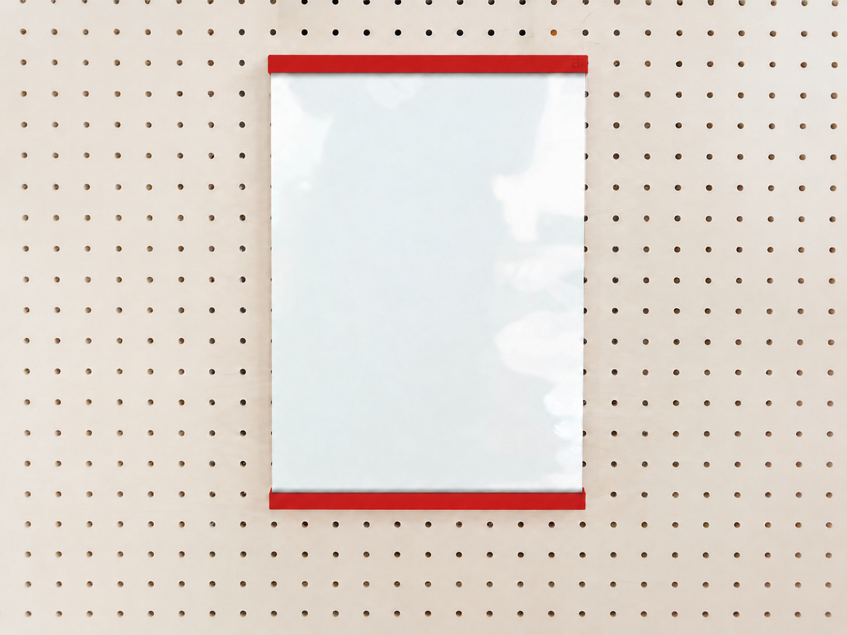 Porte-affiche en plexi pour pegboard – accessoire pour panneau perforé Aire