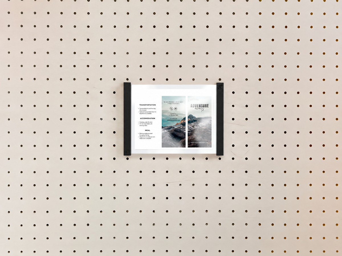 Porte-affiche en plexi pour pegboard – accessoire pour panneau perforé Aire