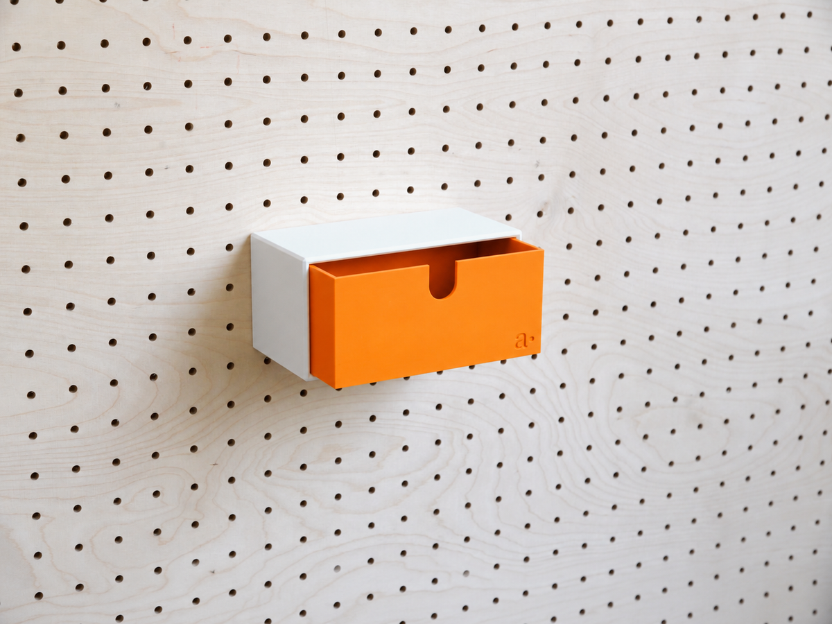 Casier coloré multifonction pour pegboard – 18×9 cm / Orange