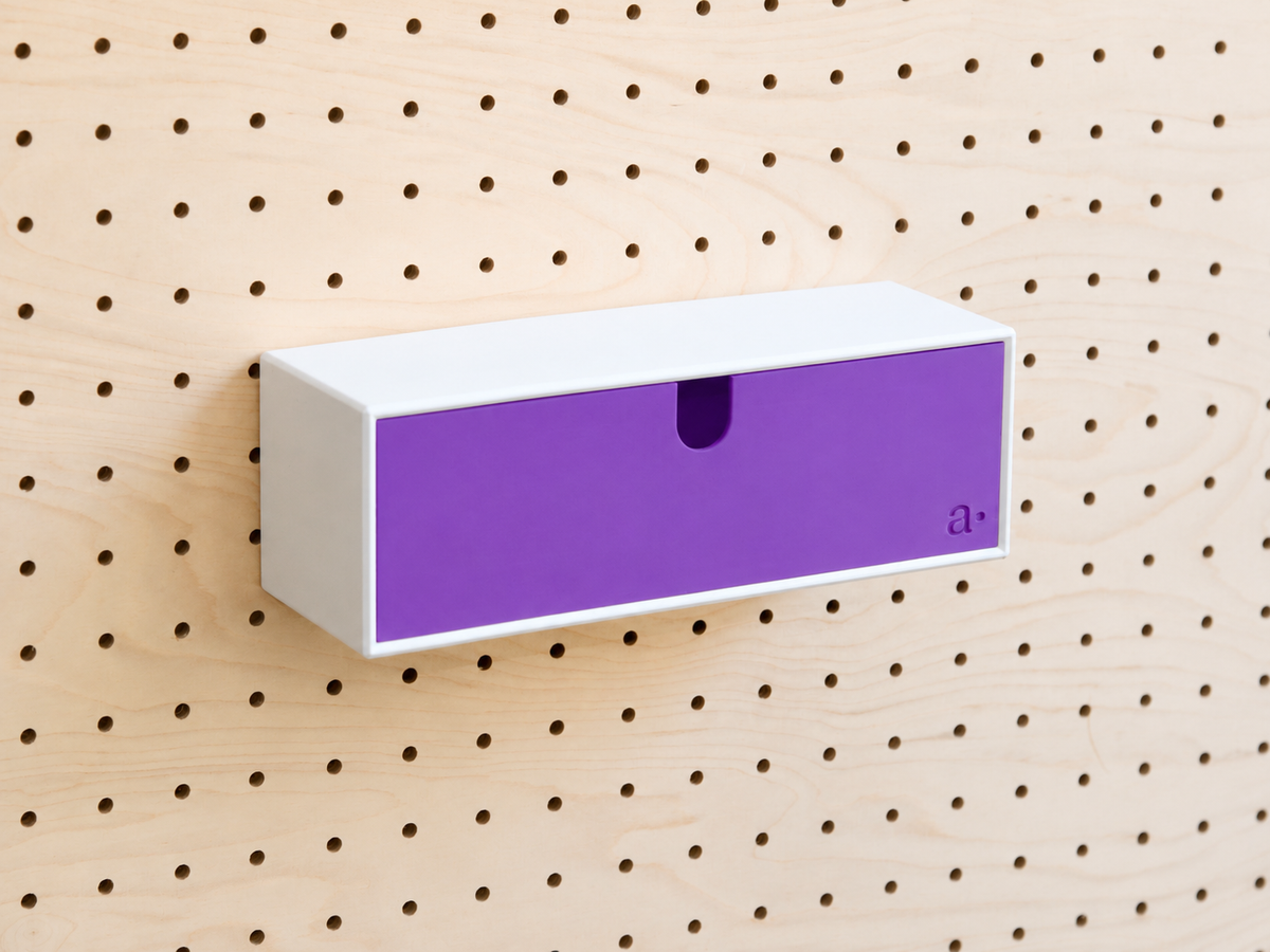Casier coloré multifonction pour pegboard – 27×9 cm / Violet
