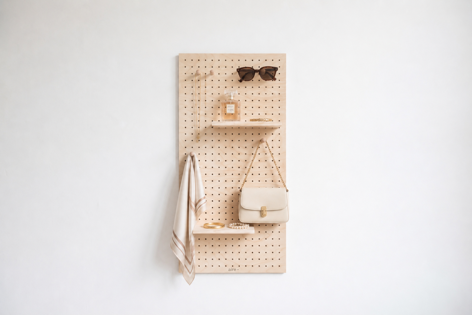 Pegboard aire dans un intérieur urbain contemporain