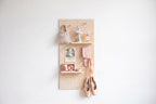 Pegboard aire pour ranger des accessoires de danse