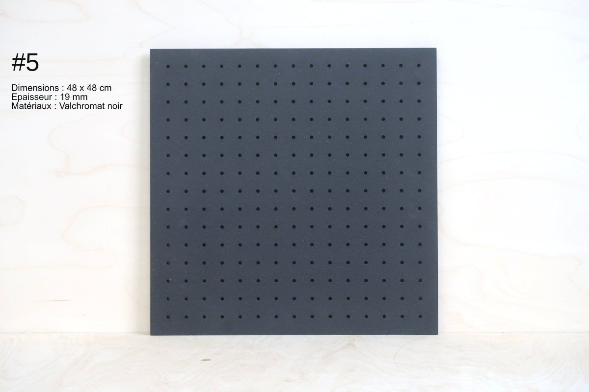 Pegboard Valchromat noir en déstockage, pièce n°5 (48 x 48 cm)