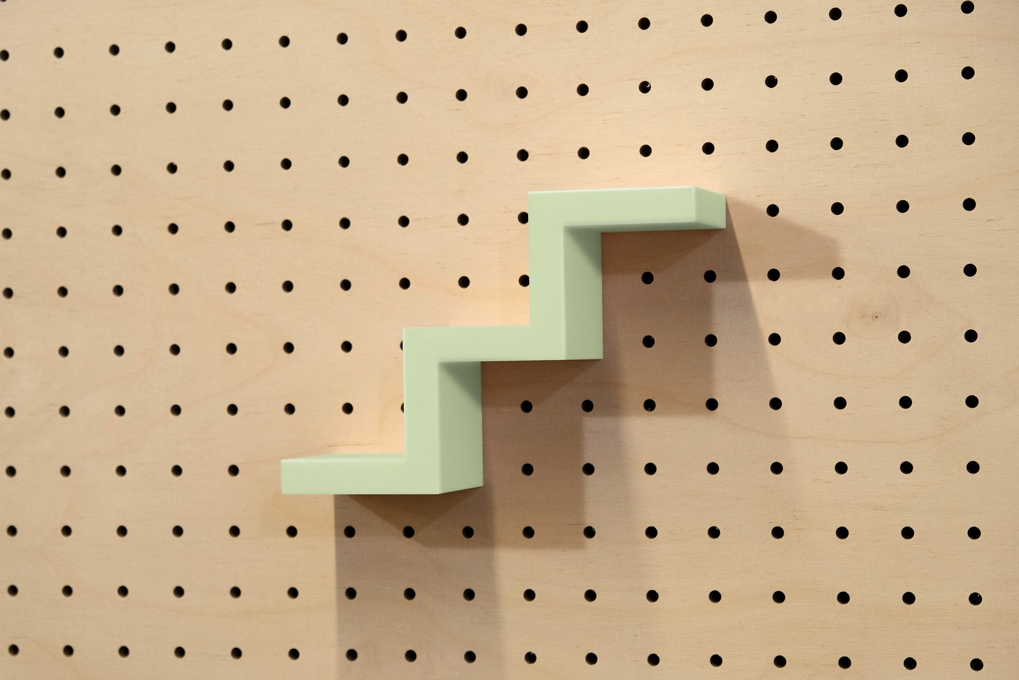 Treppenregalaufbewahrung – minimalistischer Objekthalter im 3D-Druck
