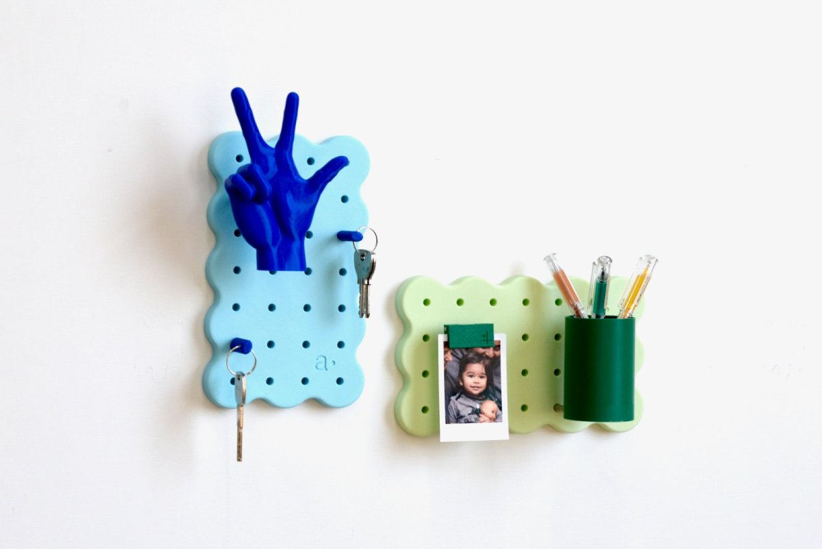 MINIS : Les minis Pegboards curves aux couleurs pastel - Aire -  - 3