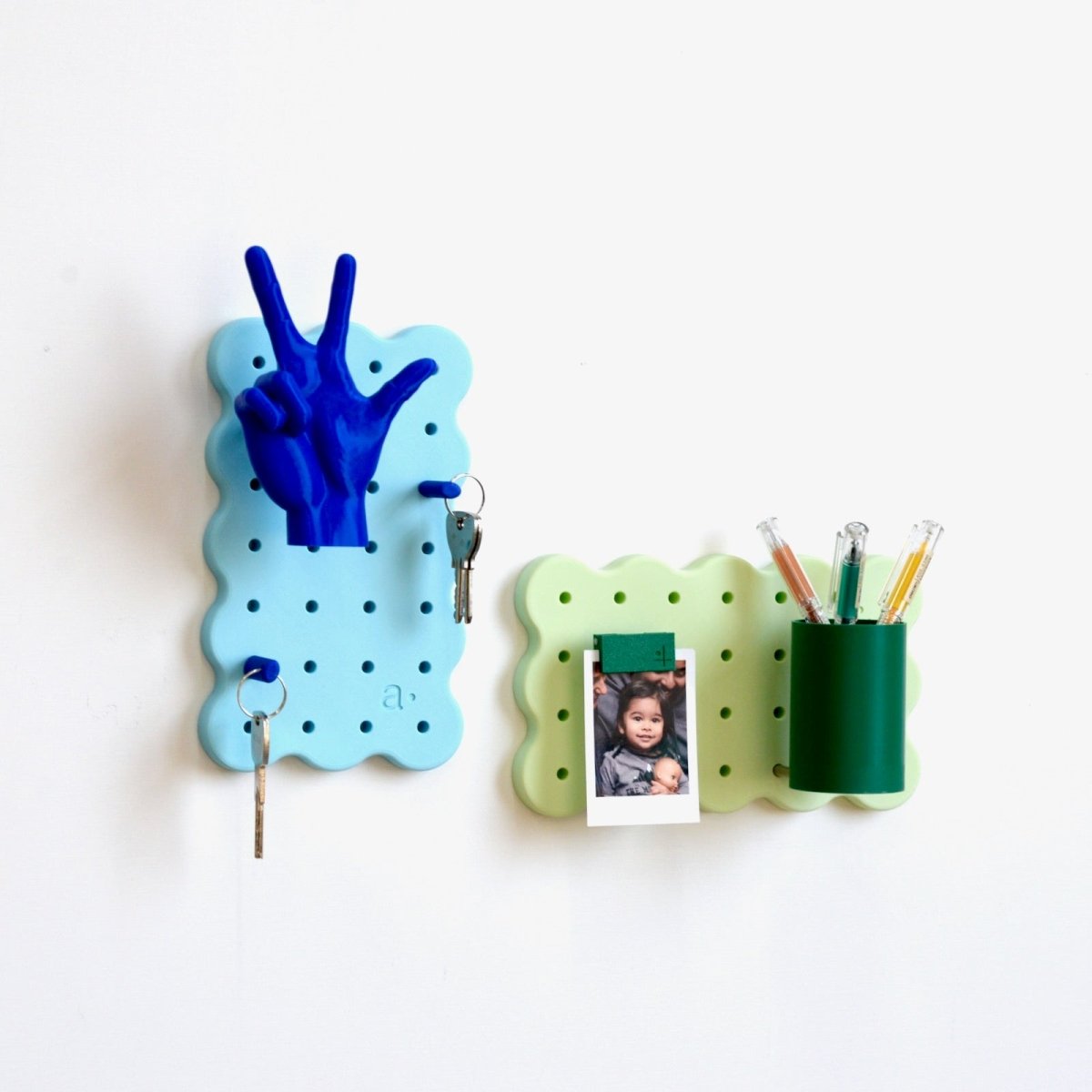 MINIS : Les minis Pegboards curves aux couleurs pastel - Aire -  - 4