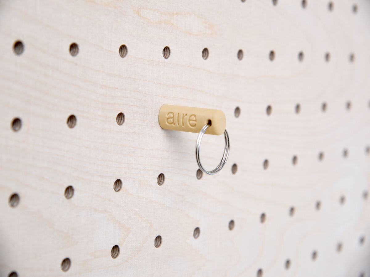 Porte-clés à anneau pour pegboard – Beige