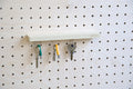 Porte - clés magnétique pour Pegboard - 4 trousseaux - Accessoires - Aire - A87-1 - 1