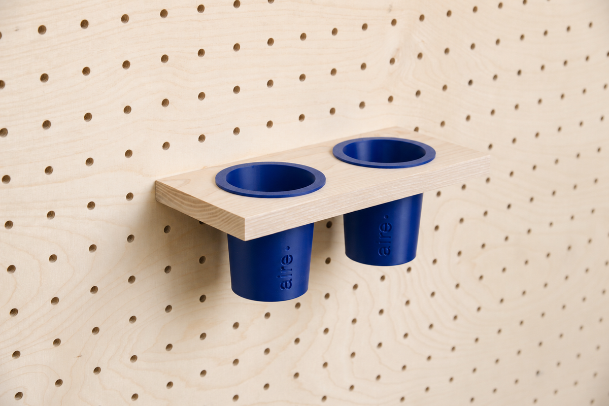 Pot à crayons suspendu pour pegboard – Double / Bleu