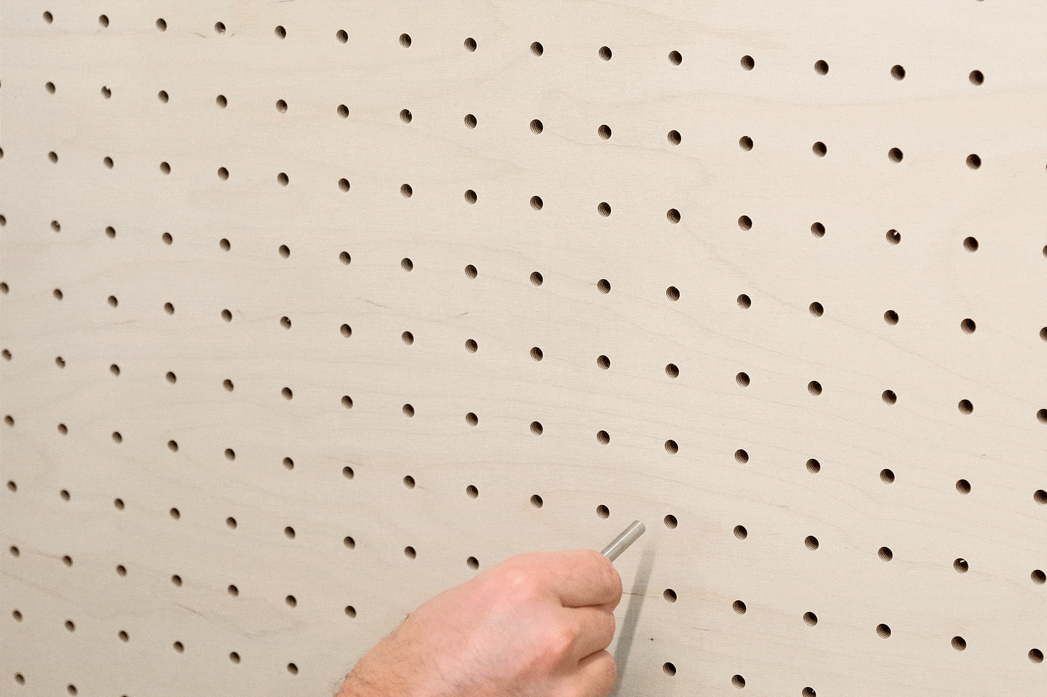 Schwebender Stiftehalter für Pegboard - Minimalistisches Design - Aire