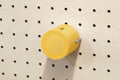 Roule - câble téléphone - Enrouleur de câble pour Pegboard - Accessoires - Aire - A90-27 - 11
