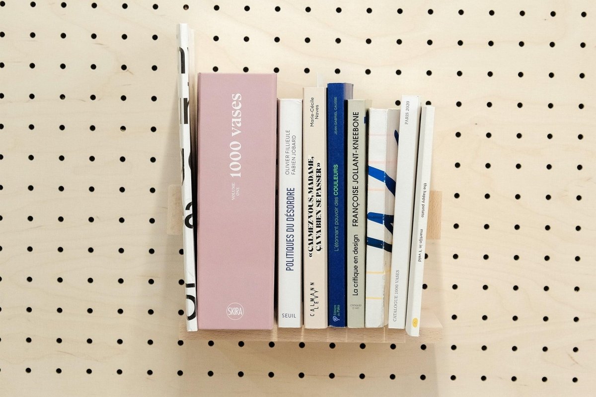 Serre livre minimaliste : accessoire pour organiser votre bibliothèque sur un Pegboard - Accessoires - Aire - A28-1 - 4