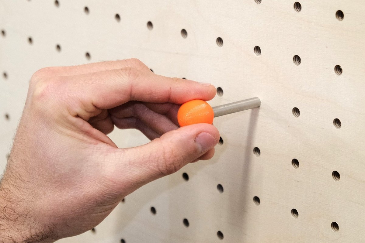 Tourillons colorés pour panneau perforé – lot goupilles – Aire